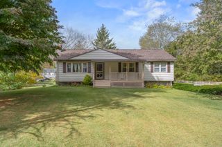 52 Caribou Drive, Norwich, CT 06360