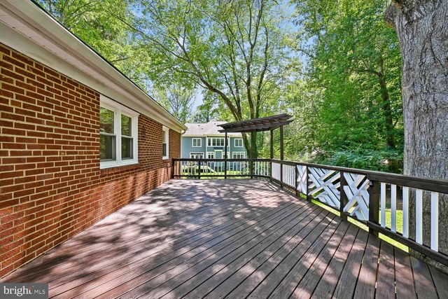 3214 CHICHESTER LN, Fairfax, VA 22031