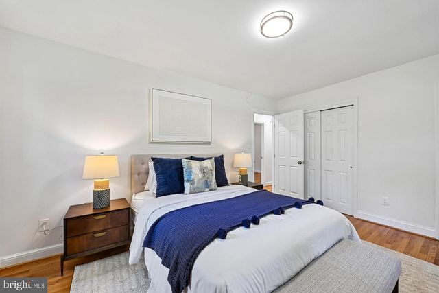 3214 CHICHESTER LN, Fairfax, VA 22031