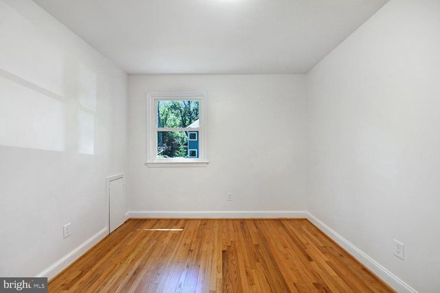 3214 CHICHESTER LN, Fairfax, VA 22031