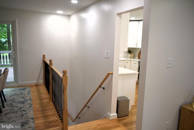 3214 CHICHESTER LN, Fairfax, VA 22031