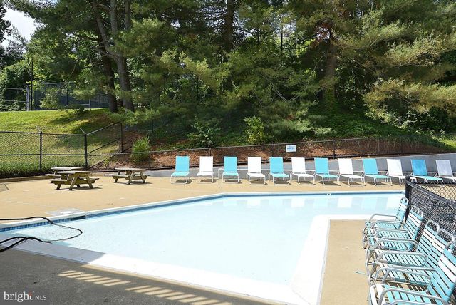 3214 CHICHESTER LN, Fairfax, VA 22031