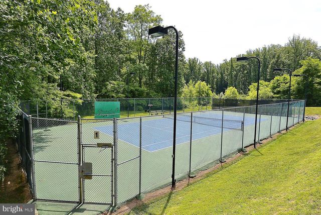 3214 CHICHESTER LN, Fairfax, VA 22031