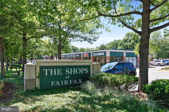 3214 CHICHESTER LN, Fairfax, VA 22031