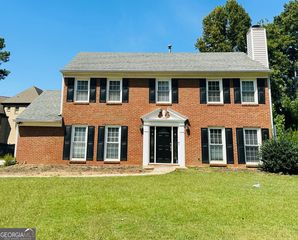 1391 WARRENTON HUNT, Lawrenceville, GA 30043