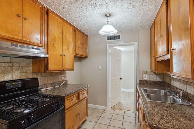 1414 Harris Avenue, Pasadena, TX 77506