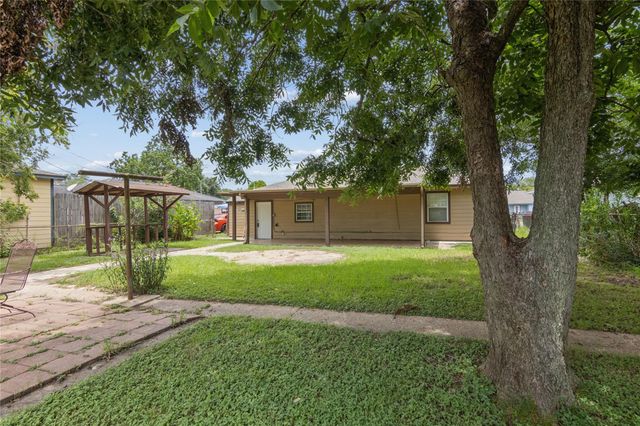1414 Harris Avenue, Pasadena, TX 77506