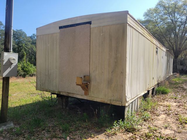 76 German Club Road, Defuniak Springs, FL 32433