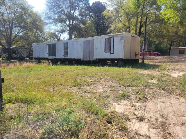 76 German Club Road, Defuniak Springs, FL 32433
