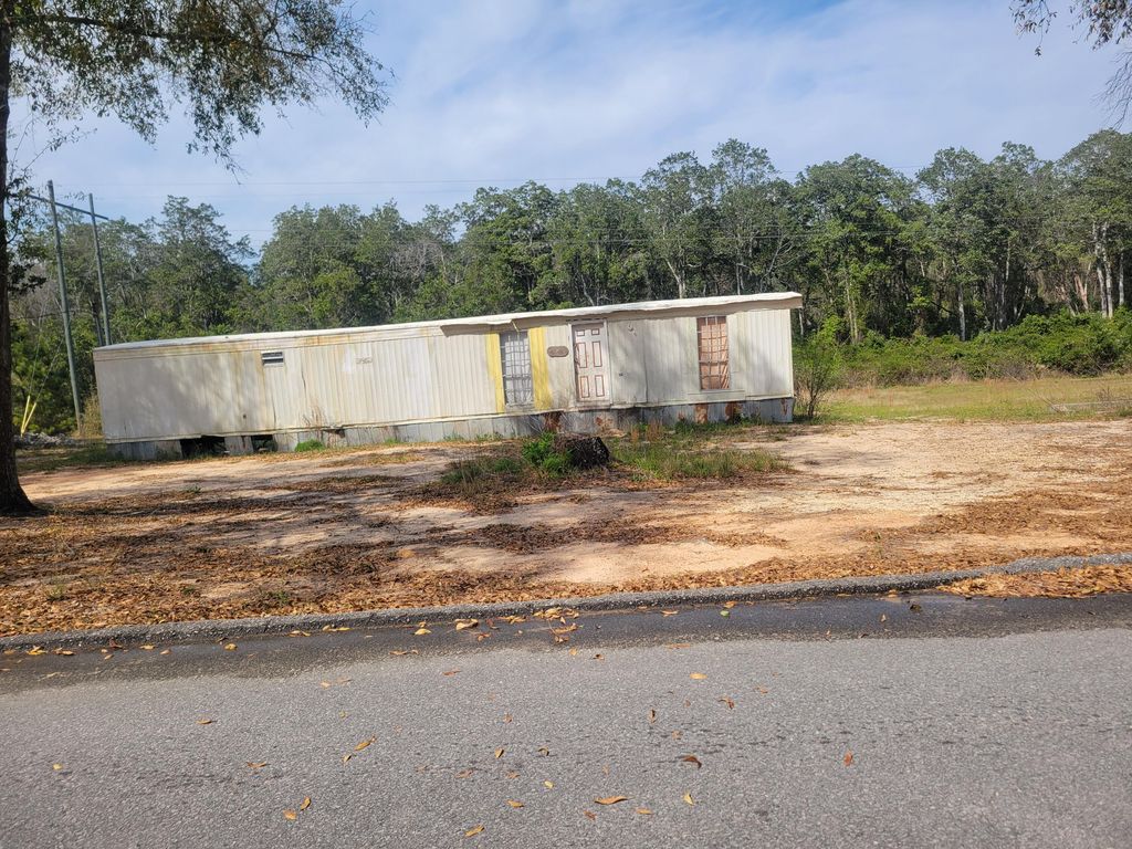 76 German Club Road, Defuniak Springs, FL 32433