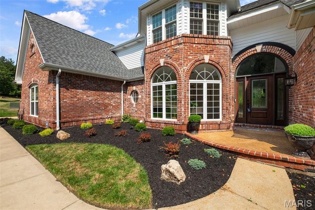 17643 Wildridge Drive, Wildwood, MO 63005