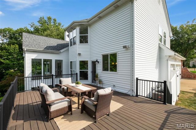 17643 Wildridge Drive, Wildwood, MO 63005