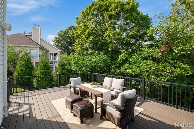 17643 Wildridge Drive, Wildwood, MO 63005