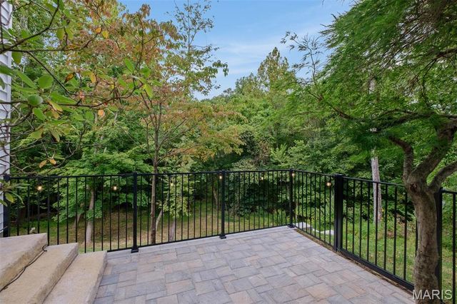 17643 Wildridge Drive, Wildwood, MO 63005