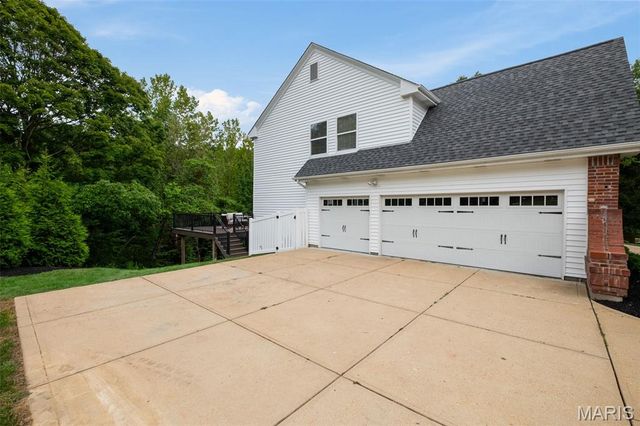 17643 Wildridge Drive, Wildwood, MO 63005