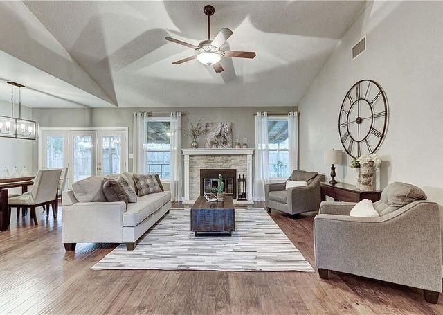 8914 Bridgewood TRL, Austin, TX 78729
