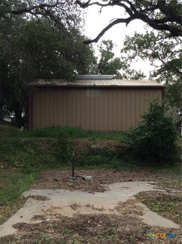 914 Macarthur Street, Cuero, TX 77954