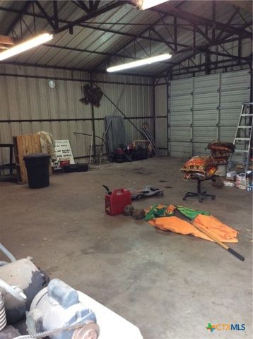 914 Macarthur Street, Cuero, TX 77954