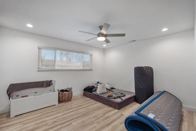 3129 Nightingale Dr, Modesto, CA 95356