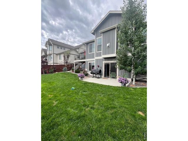 2009 Orchard Bloom Dr, Windsor, CO 80550