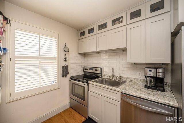 6742 Dolan Place, St Louis, MO 63139