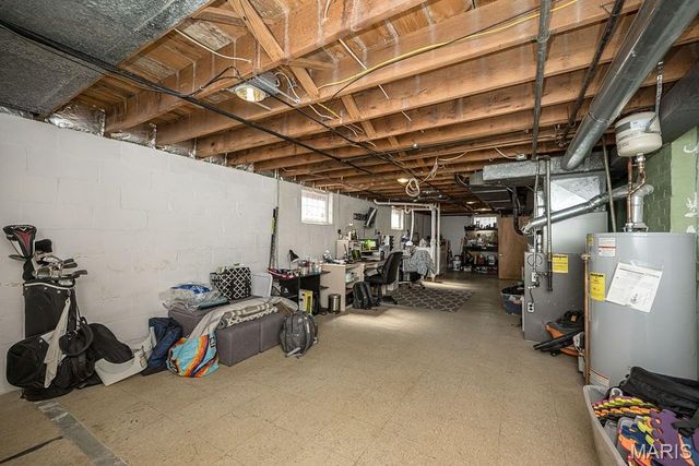 6742 Dolan Place, St Louis, MO 63139