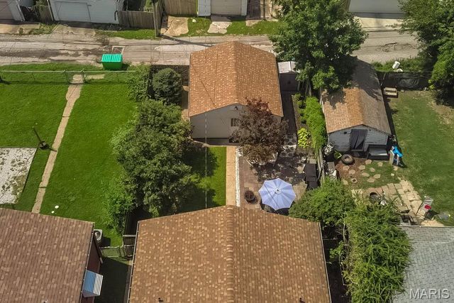 6742 Dolan Place, St Louis, MO 63139