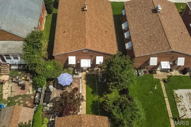 6742 Dolan Place, St Louis, MO 63139