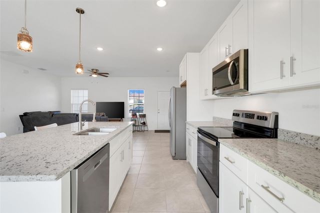 15475 SW 23RD AVENUE ROAD, Ocala, FL 34473