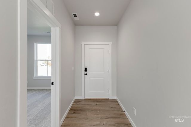 8282 E Bright Angel Dr, Nampa, ID 83687