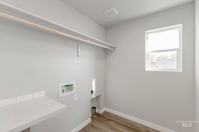 8282 E Bright Angel Dr, Nampa, ID 83687