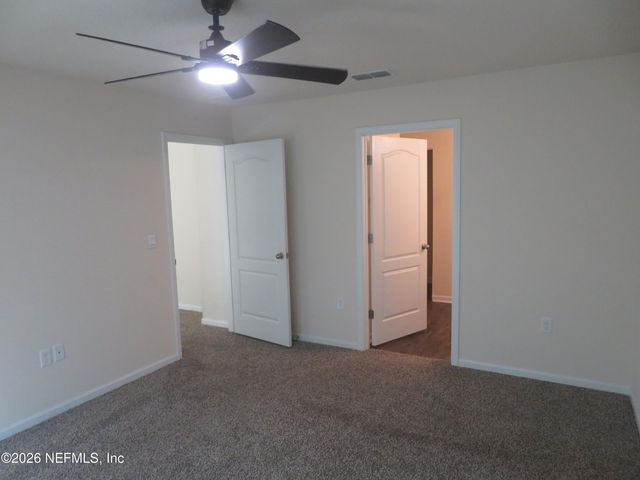 2568 OAK STREAM Drive, Green Cove Springs, FL 32043