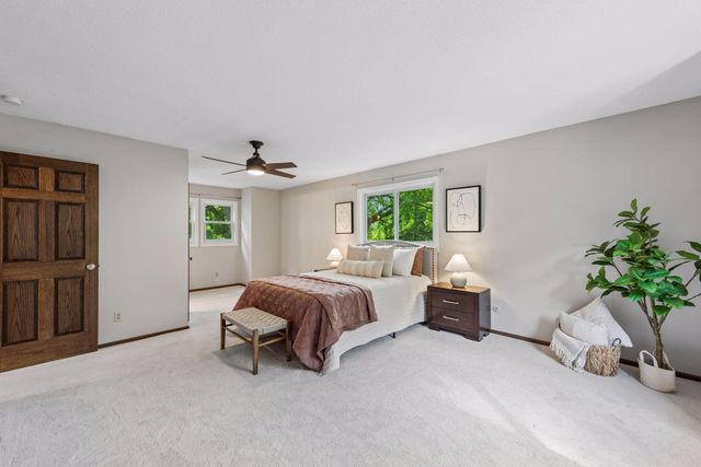 481 Desnoyer Avenue, Saint Paul, MN 55104