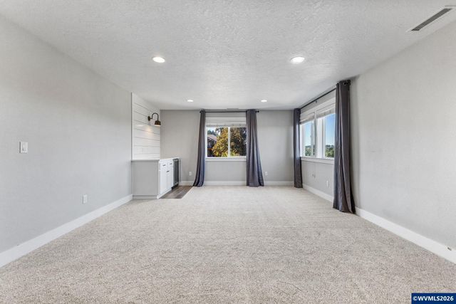 253 Eider Av, Salem, OR 97306