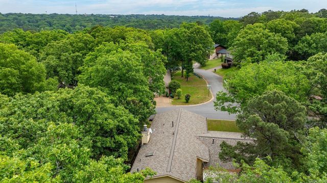 9002 Leatrice Drive, Little Rock, AR 72227