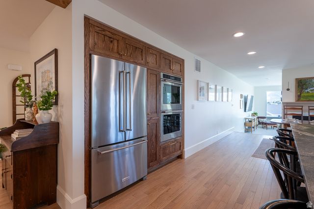 1079 W RIDGESIDE CT, South Jordan, UT 84095