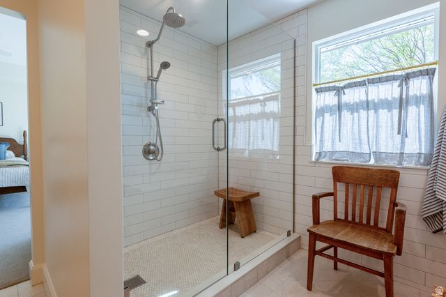 1079 W RIDGESIDE CT, South Jordan, UT 84095