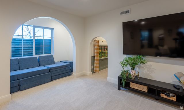 1079 W RIDGESIDE CT, South Jordan, UT 84095