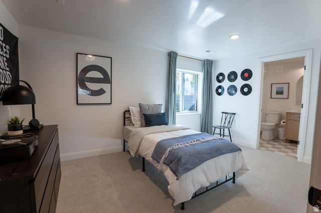 1079 W RIDGESIDE CT, South Jordan, UT 84095