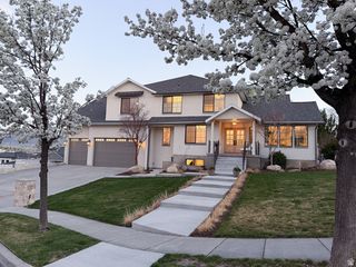 1079 W RIDGESIDE CT, South Jordan, UT 84095