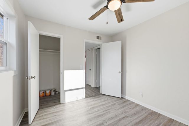 1925 S Saint Paul St, Wichita, KS 67213