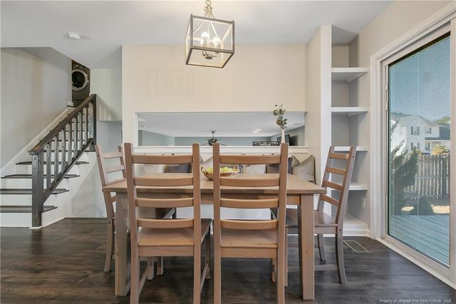 1009 Bramblegate Road, Hope Mills, NC 28348