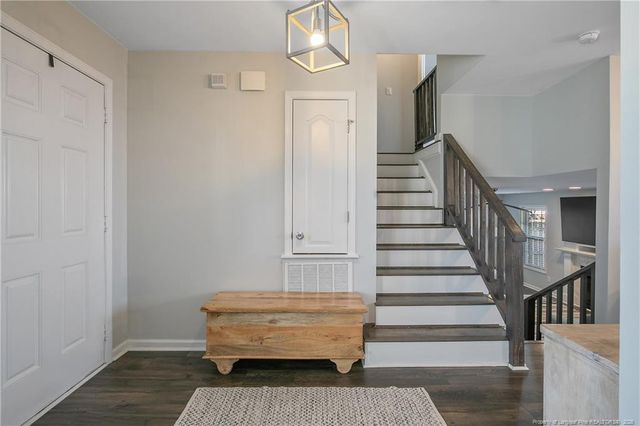 1009 Bramblegate Road, Hope Mills, NC 28348