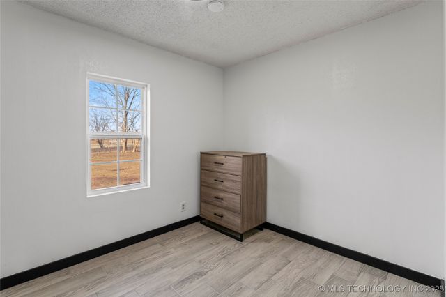 17090 S 4170 Road, Claremore, OK 74017