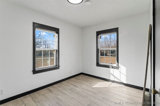 17090 S 4170 Road, Claremore, OK 74017