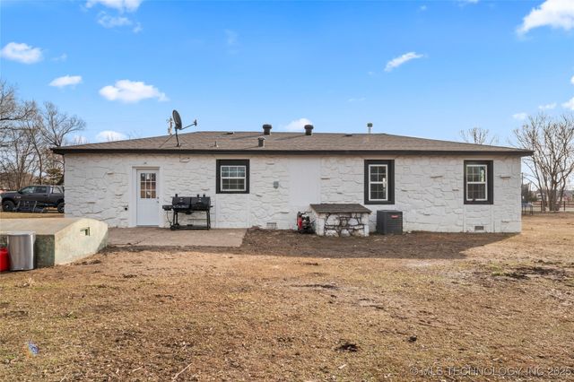 17090 S 4170 Road, Claremore, OK 74017