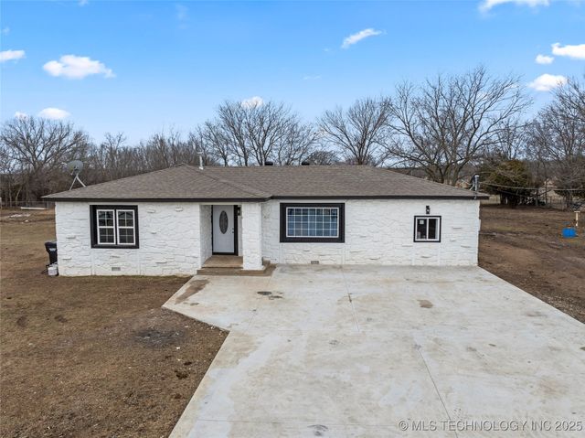 17090 S 4170 Road, Claremore, OK 74017