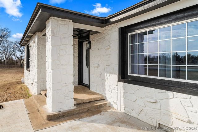 17090 S 4170 Road, Claremore, OK 74017