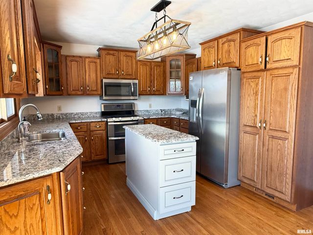 15402 W SCHLINK Road, Brimfield, IL 61517