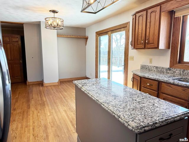 15402 W SCHLINK Road, Brimfield, IL 61517